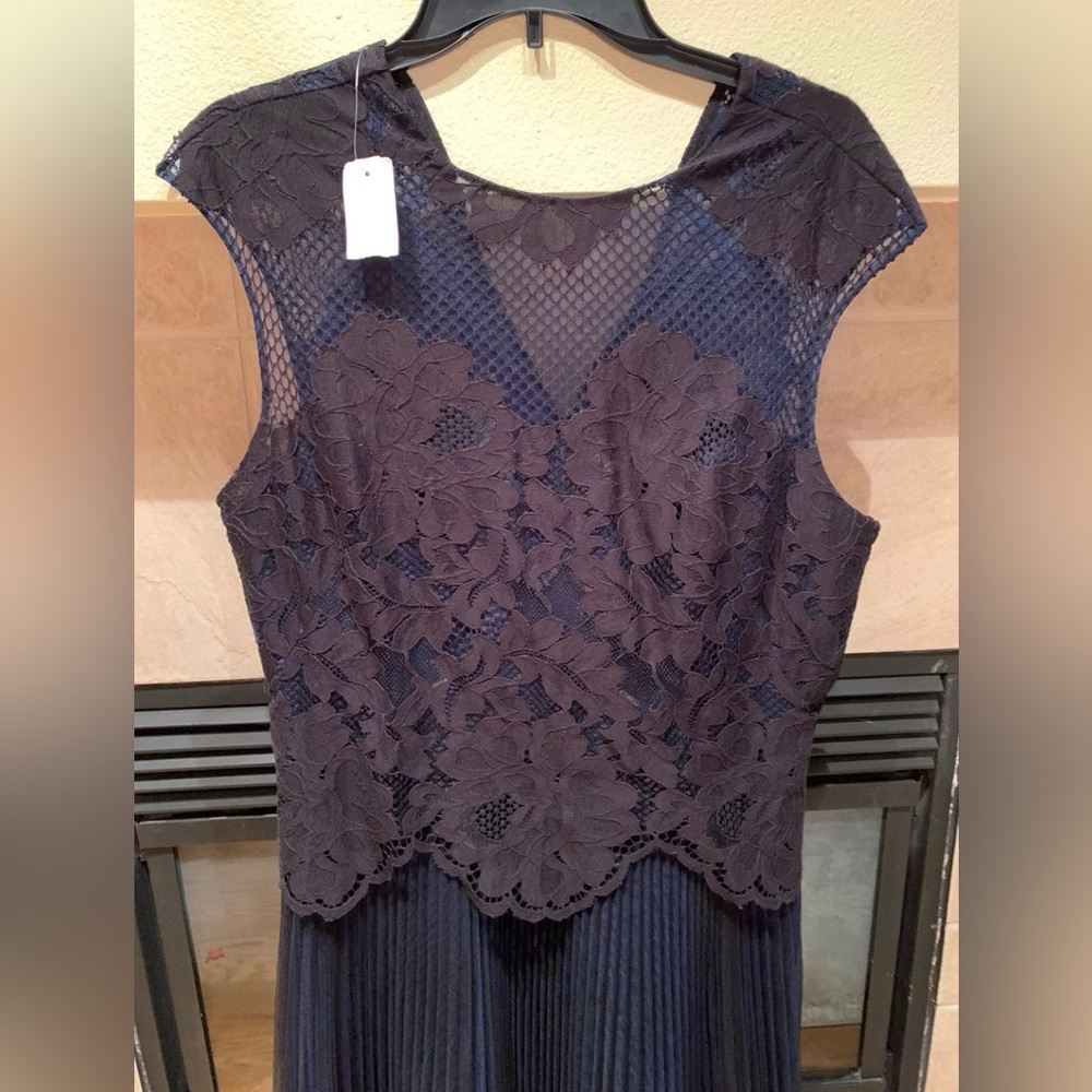 Monique Lhuillier Navy Blue & Black Mixed Lace Mesh Tulle Cocktail dress - Picture 3 of 5